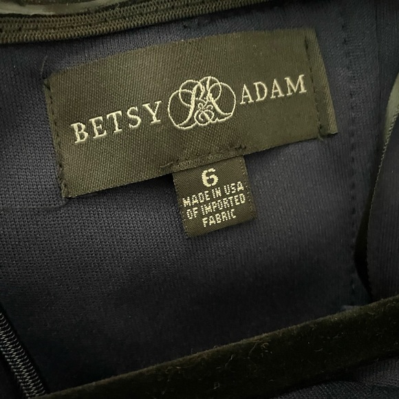 NWT Betsy Adam Off The Shoulder Ruffle Dress Navy Blue Size 6 - Picture 12 of 16